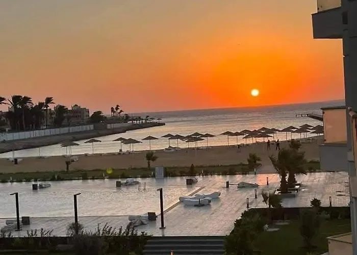 سكانديك ريزورت * Hurgada